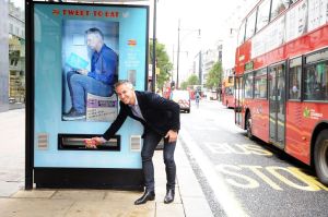 Gary-Lineker-for-Walkers-interactive-but-stop_thumbnail
