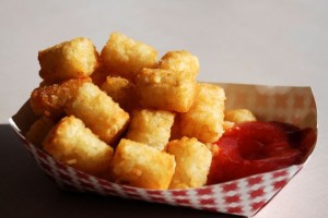 tater tots bar louie
